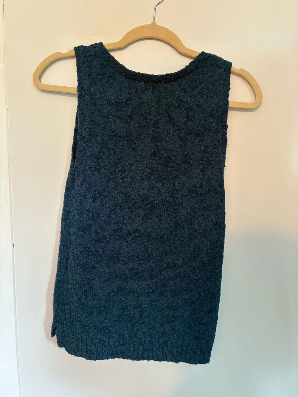 J. Crew Teal Knit V-Neck Sleeveless Shell